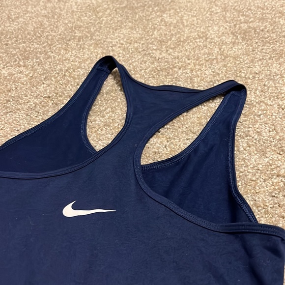 Nike dri fit tank top - Picture 6 of 6